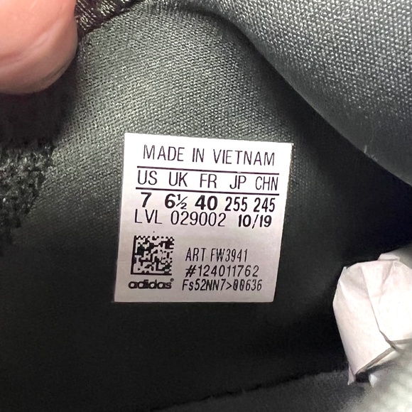 🚫SOLD! 🛸|•ADIDAS•| NMD R1 x Star Wars Yoda 2019 FW3935 Men's Running 👟 - Picture 13 of 15